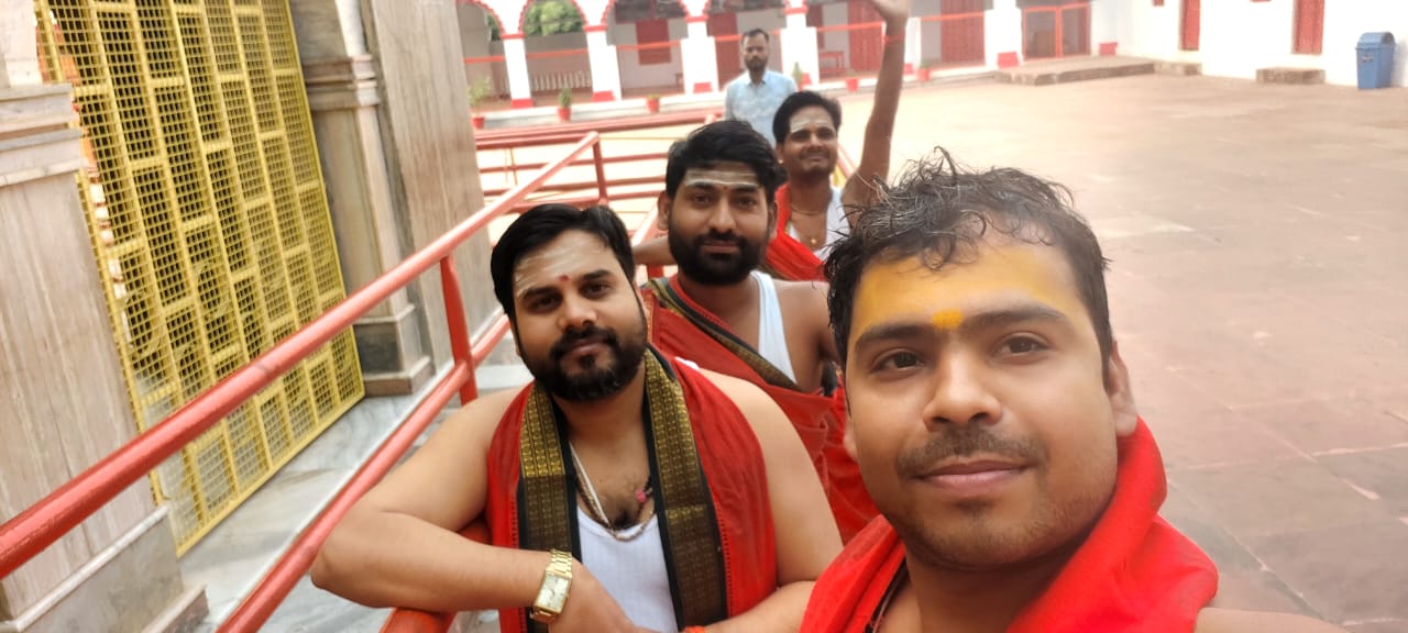 WhatsApp Image 2025-05-20 at 18.00.32